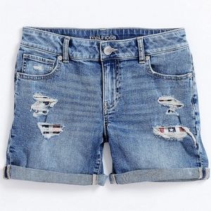 Maurices Americana mid rise shorts